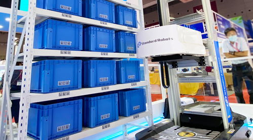 打通產(chǎn)線 倉儲物流自動化 斯坦德機器人亮相華南國際工業(yè)博覽會